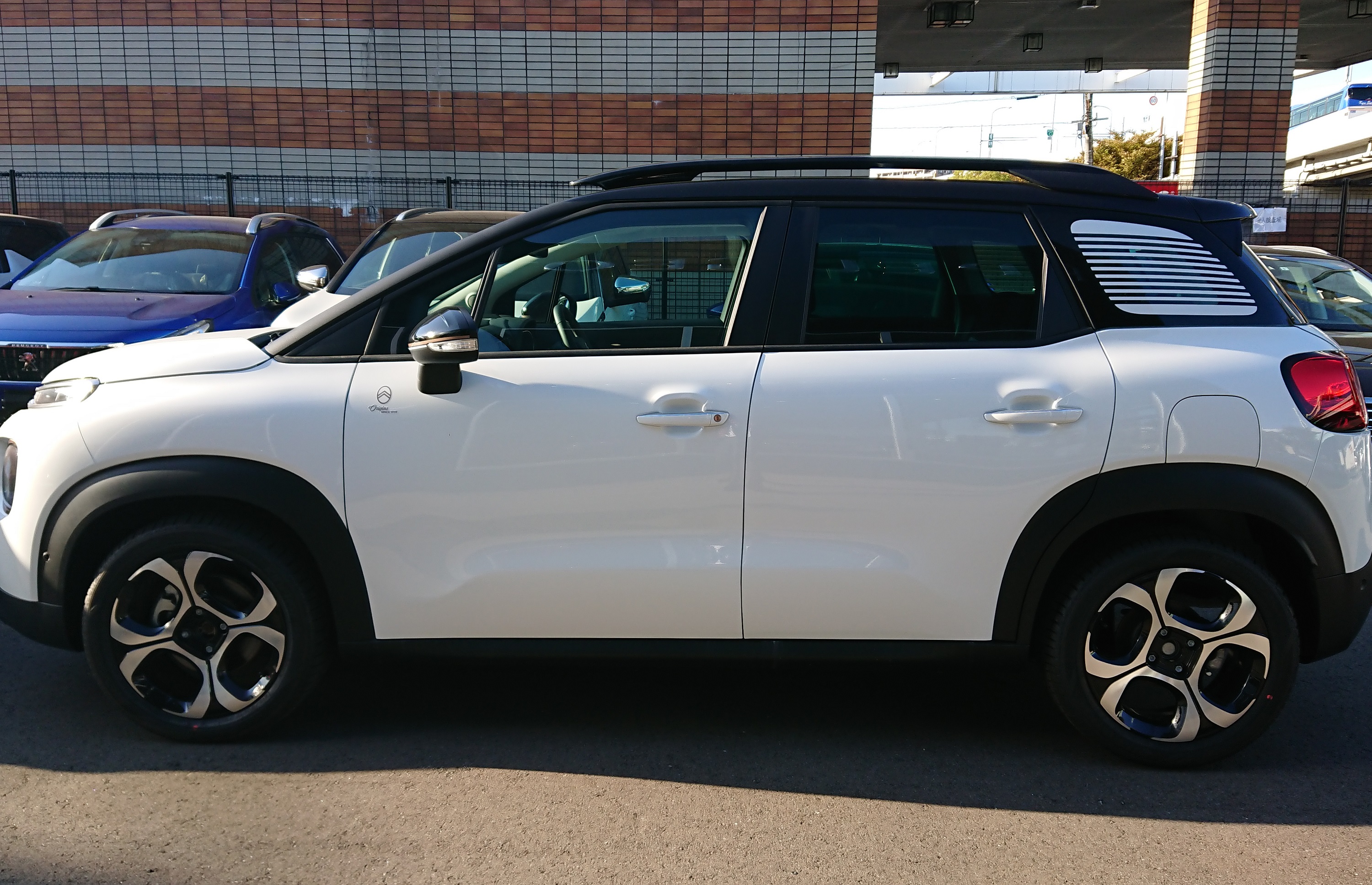 C3 AIRCROSS ORIGINS到着！
