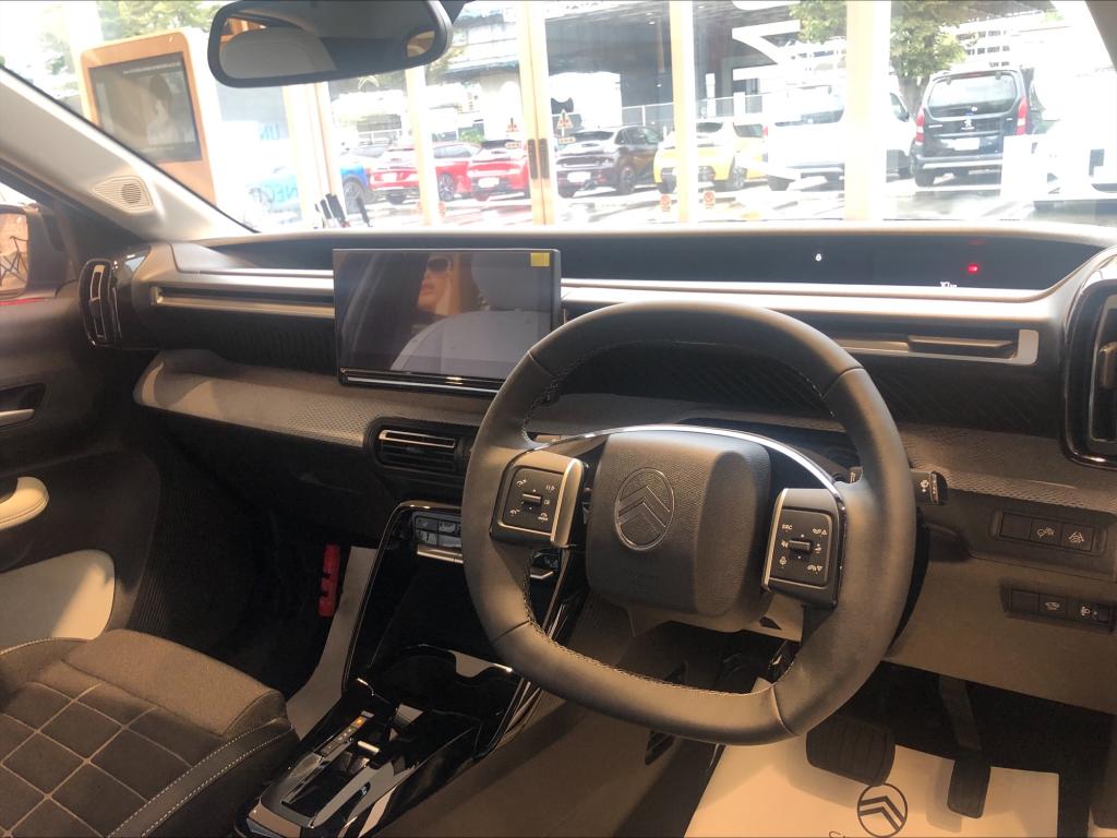 新型C3　インテリア🚗