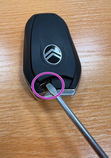 スマートキー電池交換