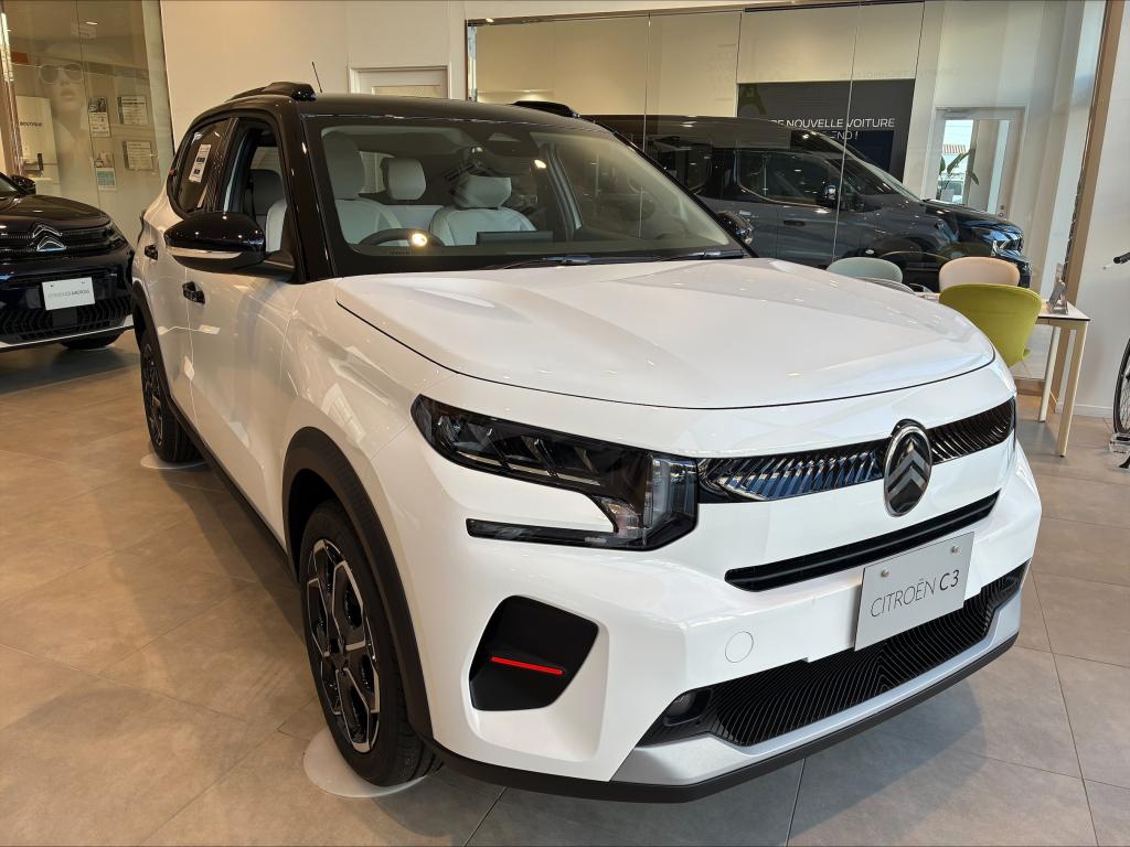 新型C3　インテリア🚗