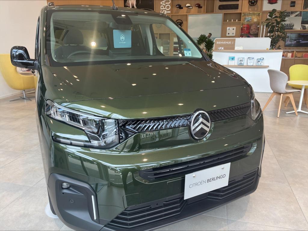 BERLINGO　インテリア　ベットキット展示してます🚗👀