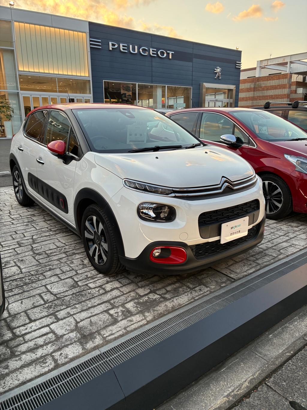 C3 認定中古車　インテリア